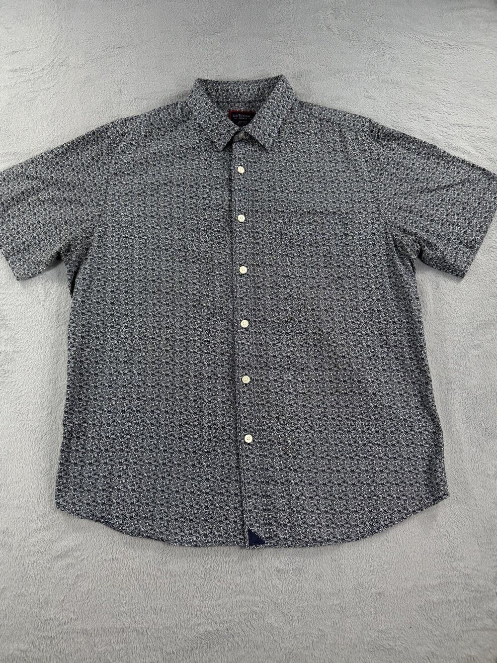 UNTUCKit Mens Medium Navy Geometric Short Sleeve Button Down Cotton Pocket